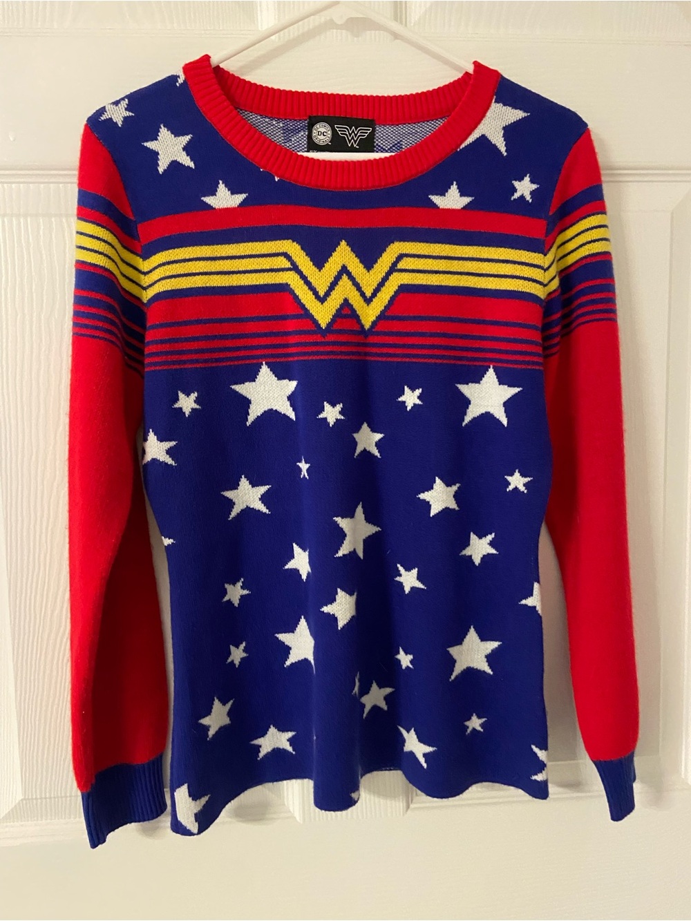 FUN.COM DC Comic Originals Knit WONDER WOMAN Star-Pattern Pullover Sweater